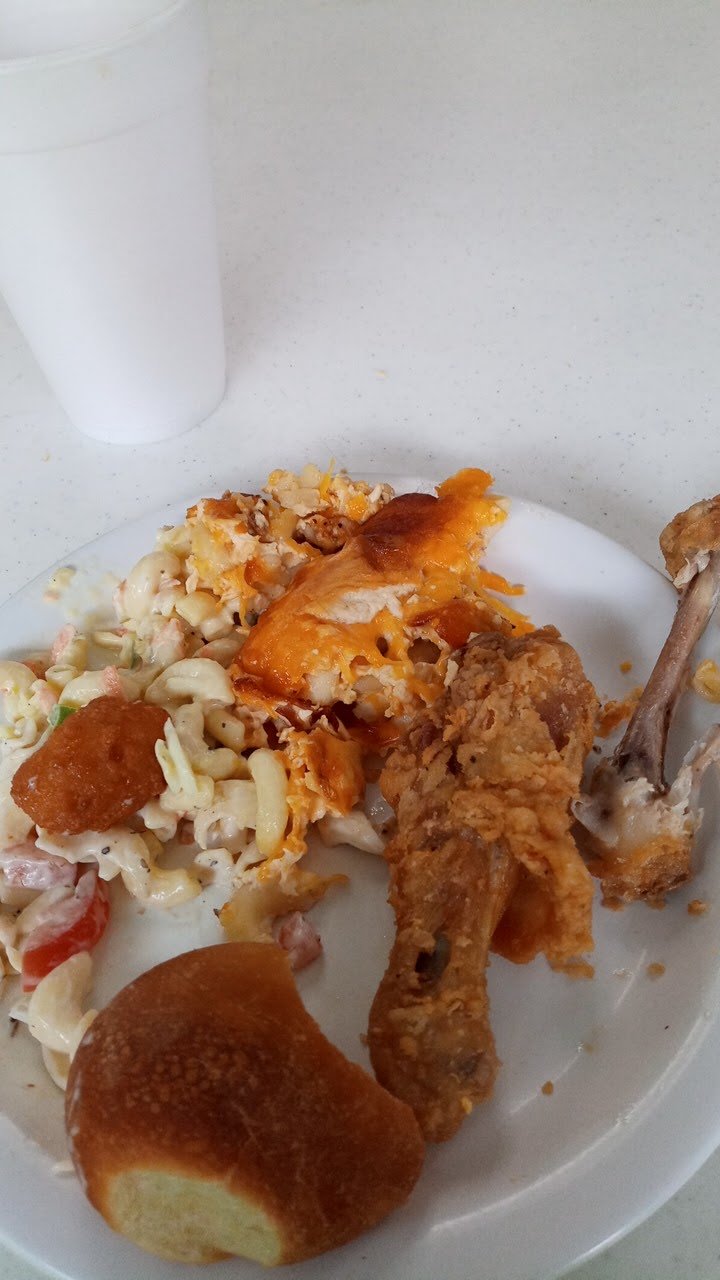 Fried Chicken and Macaroni and Cheese
